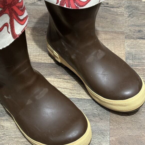 XTRATUF Women's Salmon Sisters 15 In Legacy Boot Octopus Print Size 6M - Picture 6 of 9